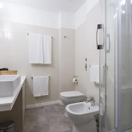 Contempora - Elvezia 8 - E11 Daire Milano